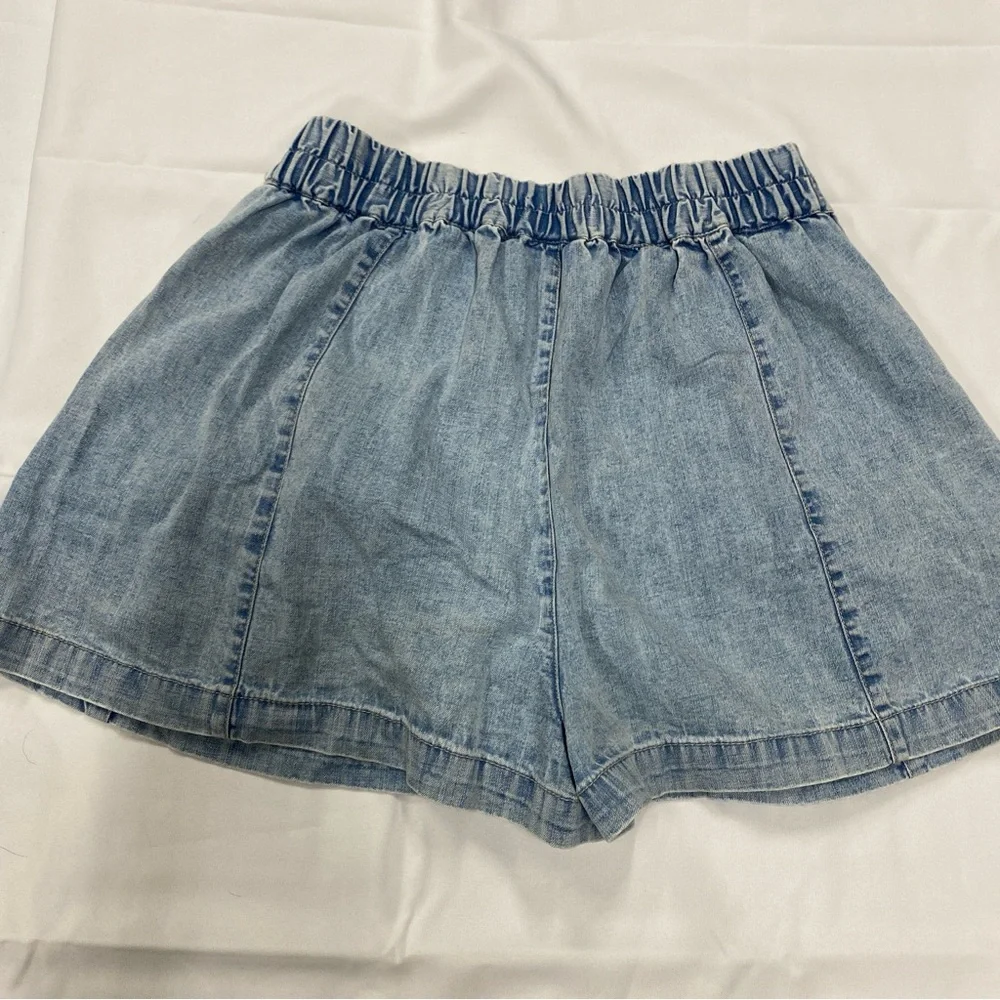 NWT Free People Light Blue Elastic Waist Denim Shorts - Picture 7 of 7